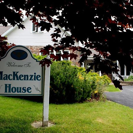 Mackenzie House B&B by Elevate Rooms Port Hawkesbury Esterno foto