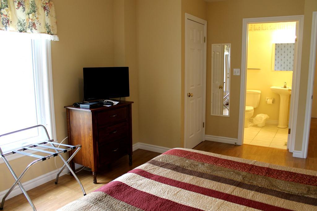 Mackenzie House B&B by Elevate Rooms Port Hawkesbury Camera foto